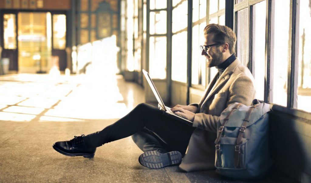 Wizyta online możliwa nie tylko u psychiatry: sprawdź, z jakiej pomocy możesz bezpiecznie skorzystać na odległość